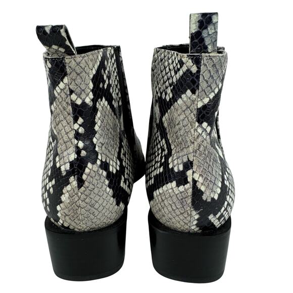 MARC FISHER VIVICA LEATHER POINTED TOE ANKLE BOOTS IN SNAKE PRINT NWOB SIZE 8.5M - Picture 8 of 13